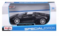Maisto Black Edition 1:24 Lamborghini Aventador LP 700-4 Roadster